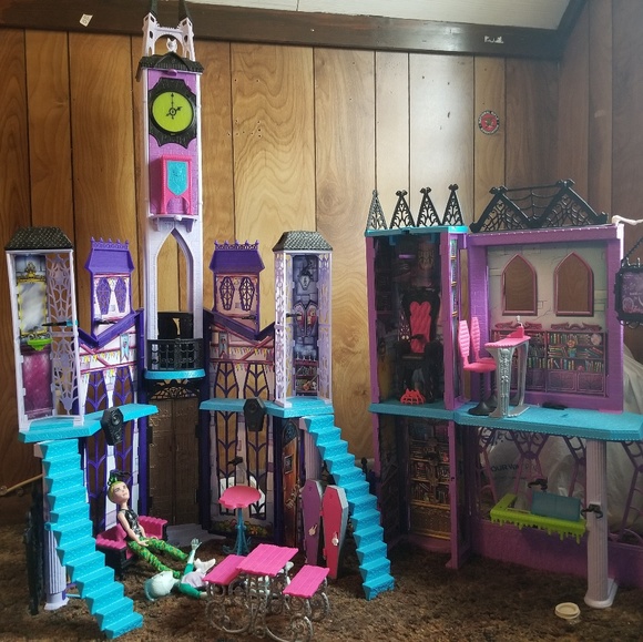 Other | Monster High Dollhouse | Poshmark